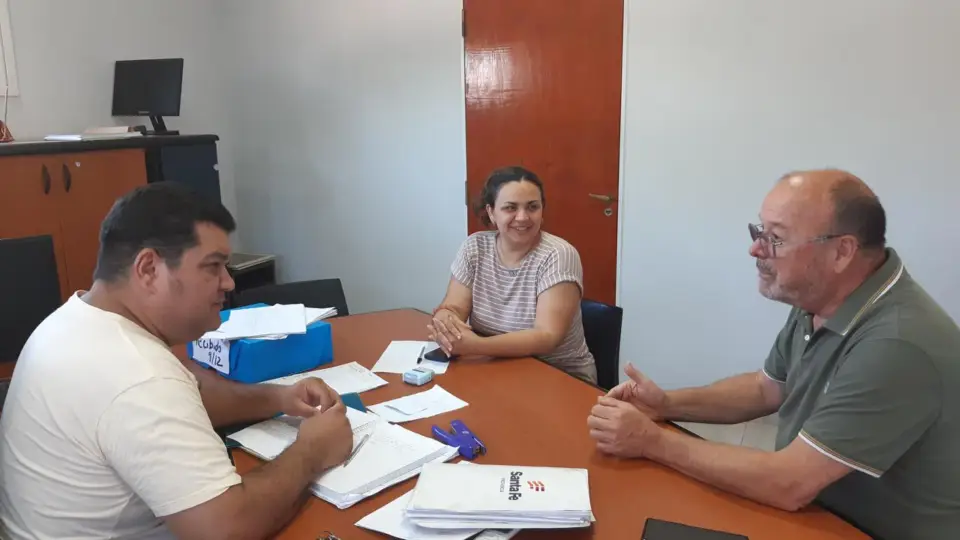 Reunión en el Salón Municipal para fortalecer el Cuidado Ambiental y el Turismo Sustentable