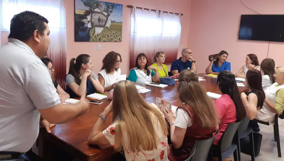 Importante Reunión entre el municipio y las instituciones educativas