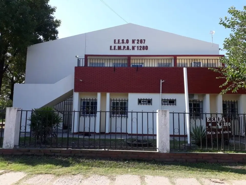 Suspendieron las clases presenciales del turno mañana en el norte santafesino por el fuerte temporal