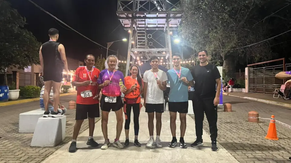 Representantes de Florencia brillaron en la Corrida Nocturna de Las Toscas