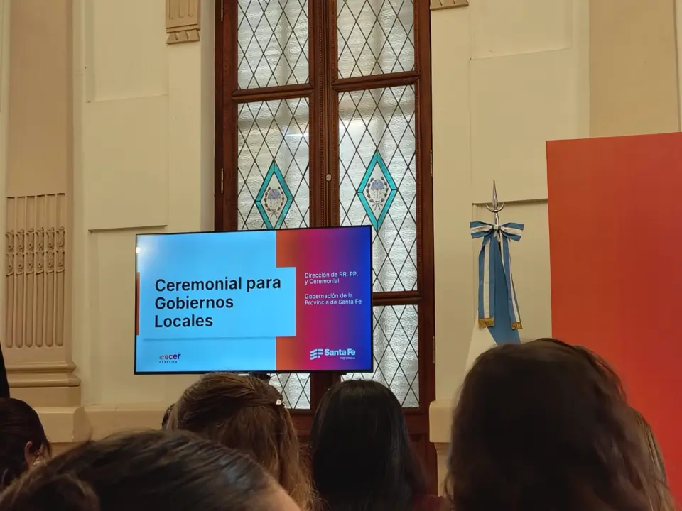 Florencia participó de una jornada clave sobre Ceremonial y Protocolo en la Casa de Gobierno