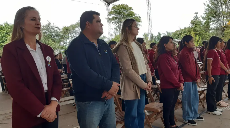 El intendente acompañó la Promesa de Lealtad a la Constitución Nacional en las escuelas