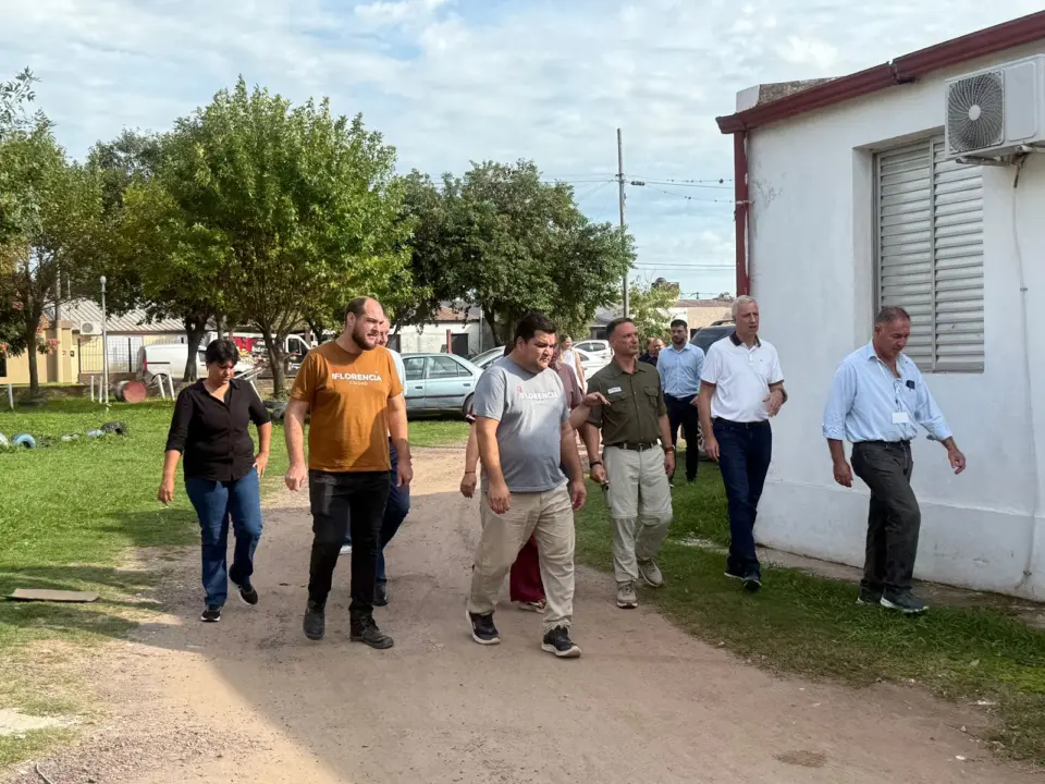 El ministro Lisandro Enrico visitó Florencia y ratificó el compromiso de construir un nuevo hospital