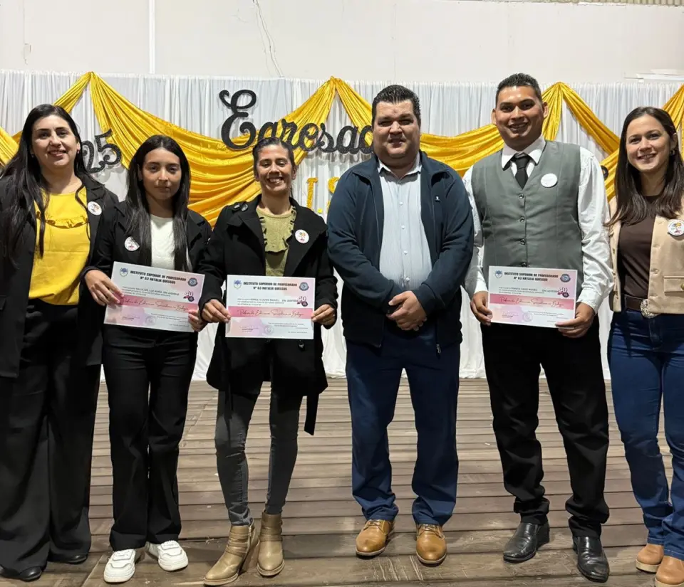 Egresados del Profesorado de Biología recibieron su diploma